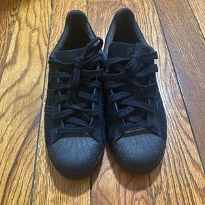 Boys Adidas size 6